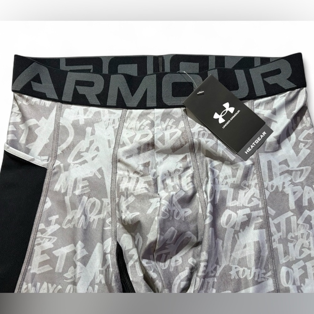 Under Armour HeatGear Alter Ego message Printed Compression Shorts 1382111-011 - Picture 6 of 11